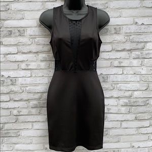🤍 NWT Mesh Panel Polka Dot Black Dress 🤍